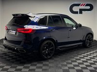 USED 2020 20 BMW X5 3.0 45e 24kWh M Sport SUV 5dr Petrol Plug-in Hybrid Auto xDrive Euro 6 (s/s) (394 ps) M PERFORMANCE KIT|22" WHEELS|HUD|REV CAM