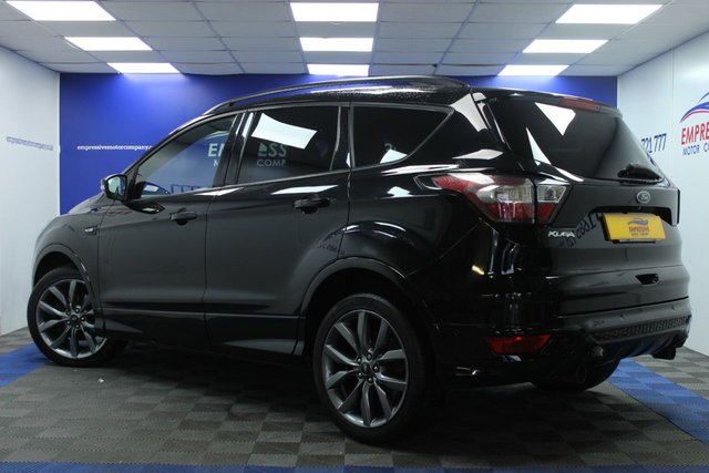 2019 FORD KUGA - Photo 2