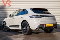 USED 2022 72 PORSCHE MACAN 2.0T T SUV 5dr Petrol PDK 4WD Euro 6 (s/s) (265 ps) VAT Qualifying + Sport Chrono + Pan Roof