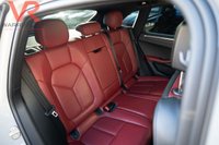 USED 2022 72 PORSCHE MACAN 2.0T T SUV 5dr Petrol PDK 4WD Euro 6 (s/s) (265 ps) VAT Qualifying + Sport Chrono + Pan Roof