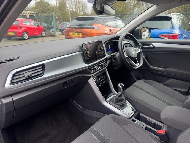 2022 Volkswagen T-Roc 1.5L Life 5dr - Photo 5