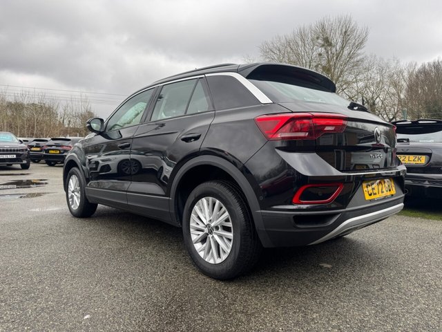 2022 Volkswagen T-Roc 1.5L Life 5dr - Photo 11