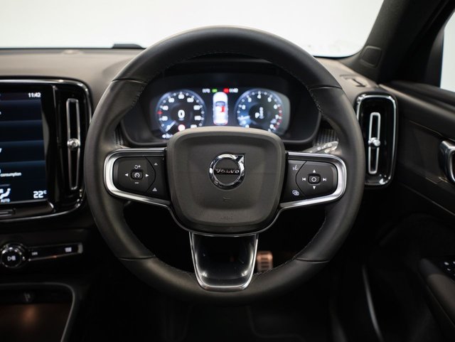 2022 Volvo Xc40 1.5L R-Design 5dr - Photo 11
