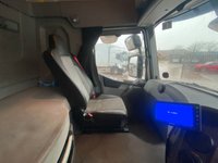 USED 2019 69 RENAULT TRUCKS T T-RANGE 26 TONNE BOX WITH SLIDE OUT TAIL LIFT (SLEEPER CAB) 