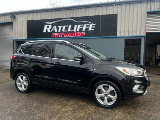 2017 FORD KUGA - Photo 3