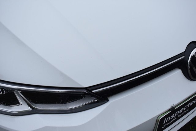 2020 VOLKSWAGEN GOLF 1.5 eTSI MHEV Life Hatchback 5dr Petrol Hybrid DSG Euro 6 (s/s) (150 ps) - Photo 3