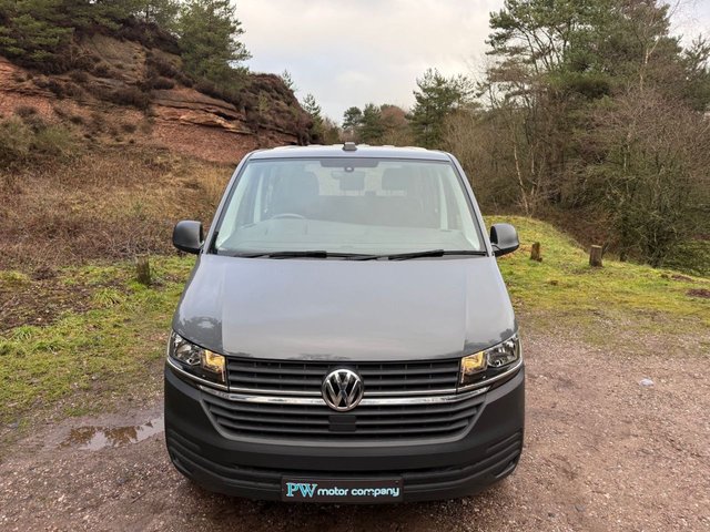 2022 VOLKSWAGEN TRANSPORTER 2.0 TDI T30 Startline Kombi Double Cab 5dr Diesel Manual FWD SWB Euro 6 (s/s) (110 ps) - Photo 7