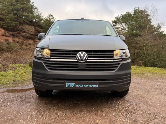 2022 VOLKSWAGEN TRANSPORTER 2.0 TDI T30 Startline Kombi Double Cab 5dr Diesel Manual FWD SWB Euro 6 (s/s) (110 ps) - Photo 8