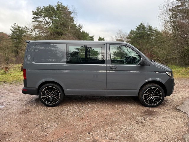 2022 VOLKSWAGEN TRANSPORTER 2.0 TDI T30 Startline Kombi Double Cab 5dr Diesel Manual FWD SWB Euro 6 (s/s) (110 ps) - Photo 10
