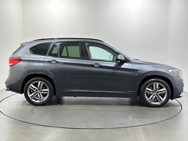 2022 BMW X1 - Photo 9