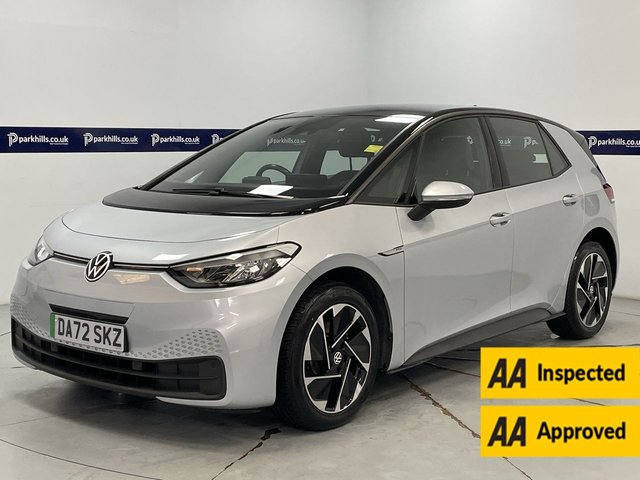 2022 VOLKSWAGEN ID.3 PRO PERFORMANCE 58KWH LIFE HATCHBACK 5DR ELECTRIC AUTO 204 PS AA INSPECTED... photo