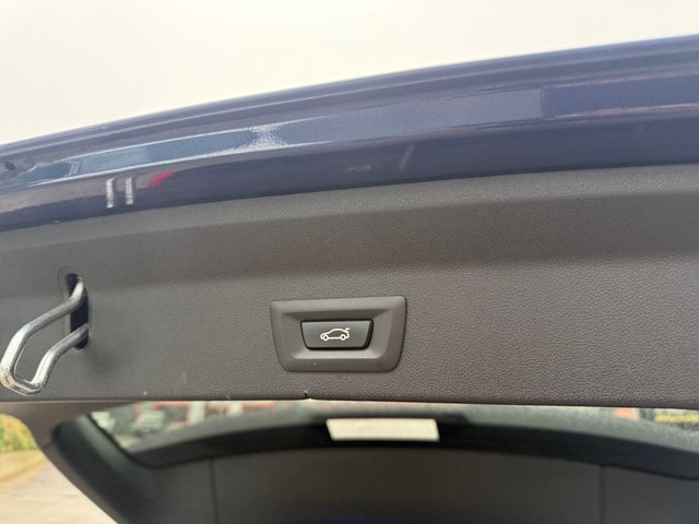 2017 BMW X3 3.0 30d M Sport SUV 5dr Diesel Auto xDrive Euro 6 (s/s) (265 ps)-Factory Extras Worth £10,100-Finished In Phytonic Blue Metallic-Cognac Vernasca Leather Upholstery-M Sport Plus Package-Head Up Display-20 Inch Alloy Wheels-Panoramic Glass Sunroof-Visibility Pack-Tech Pack-Digital Dash-Superb Example With Top Specification. - Photo 8