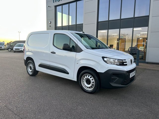 2024 74 Peugeot Partner 1.5 BLUEHDI 1000 PROFESSIONAL 102PS CARPLAY AIRCON