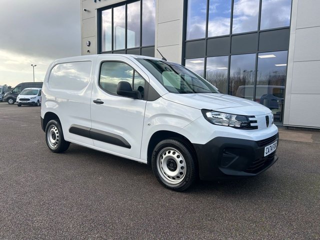2024 74 Peugeot Partner 1.5 BLUEHDI 1000 PROFESSIONAL 102PS 3 SEAT MODEL