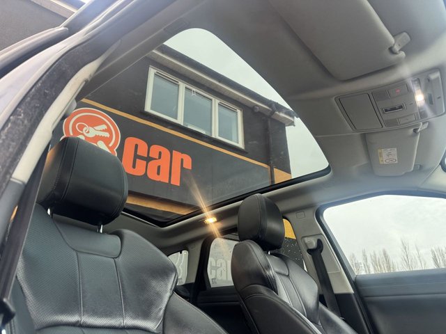 2017 Land Rover Range Rover Evoque 2L SE Tech 5dr - Photo 5