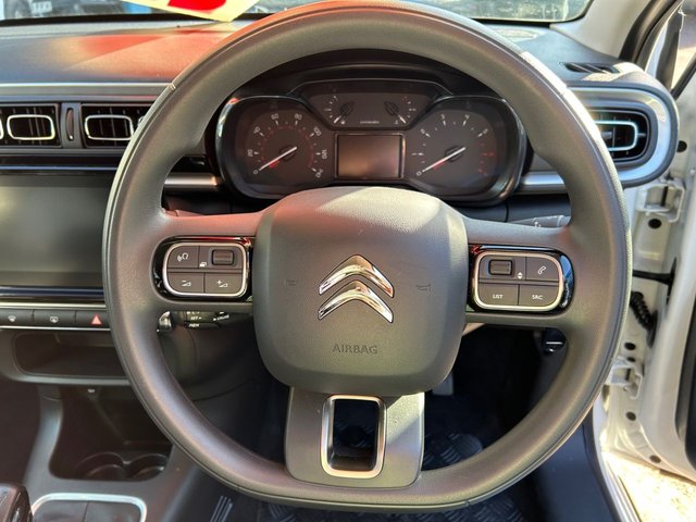 2023 Citroen C3 1.2L Plus 5dr - Photo 12