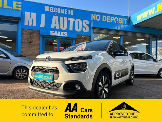 View our Citroen C3 1.2 PureTech PLUS Hatchback 5dr Petrol Manual Euro 6 (s/s) (83 ps)