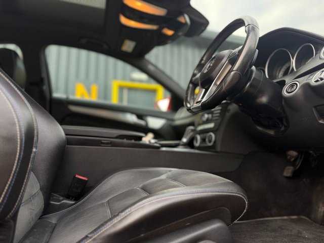 2015 Mercedes-Benz C-CLASS - Photo 11