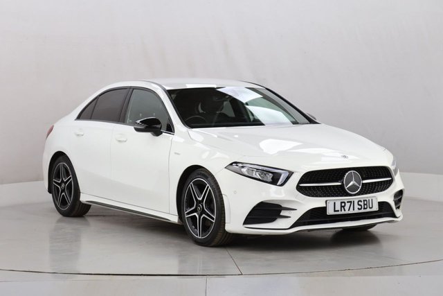 2021 Mercedes-Benz A Class 1.3L Amg Line Edition 4dr - Photo 2