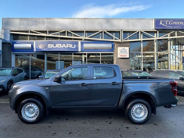 View our ISUZU D-MAX