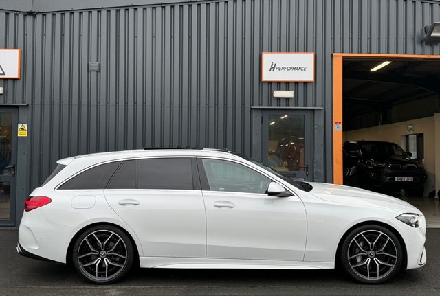 2022 Mercedes-Benz C-CLASS - Photo 5