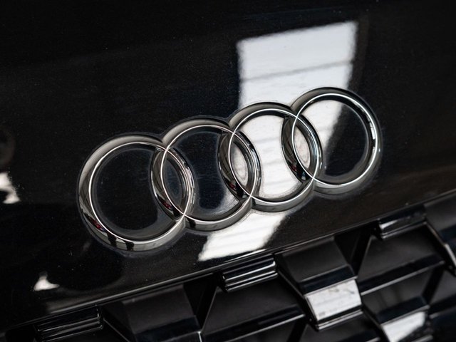 2019 Audi TT 2L Black Edition 3dr - Photo 4