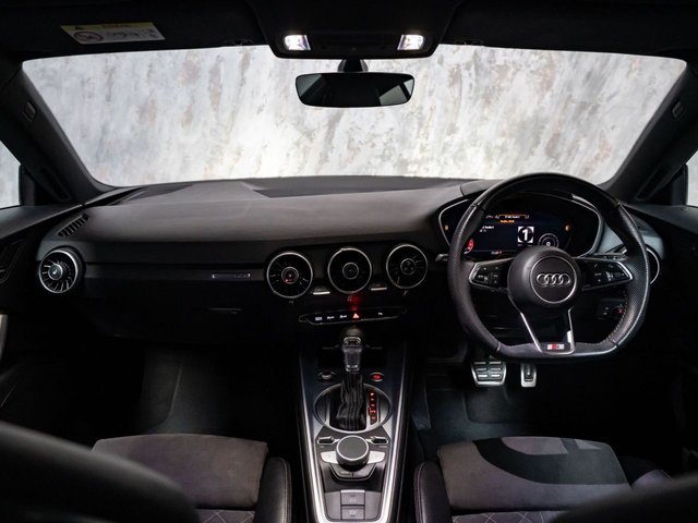 2019 Audi TT 2L Black Edition 3dr - Photo 10