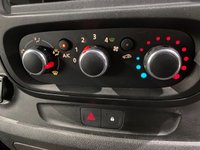 USED 2021 71 RENAULT TRAFIC 2.0 dCi ENERGY 28 Business+ Panel Van 5dr Diesel Manual SWB Standard Roof Euro 6 (s/s) (120 ps) LOW MILEAGE !
