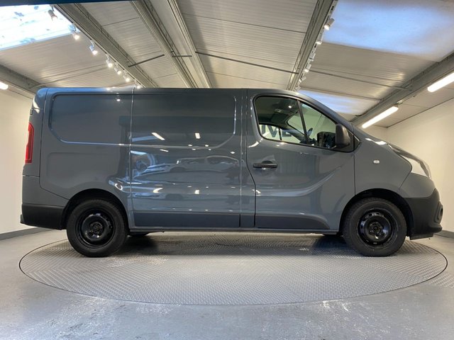 2021 Renault Trafic 2L Business+ 4dr - Photo 12