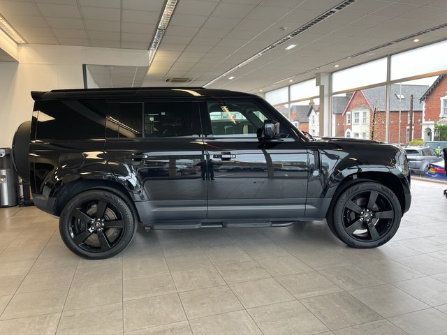 View our LAND ROVER DEFENDER
