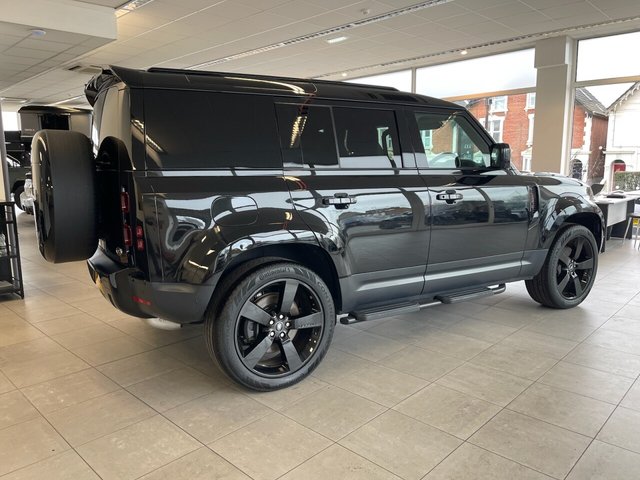 View our LAND ROVER DEFENDER