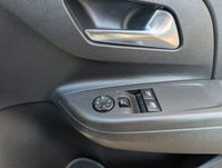 USED 2020 20 VAUXHALL CORSA 1.2 SE Premium Hatchback 5dr Petrol Manual Euro 6 (75 ps) HEATED SEATS  CRUISE CONTROL DAB