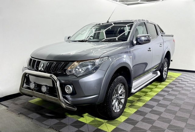 View our MITSUBISHI L200