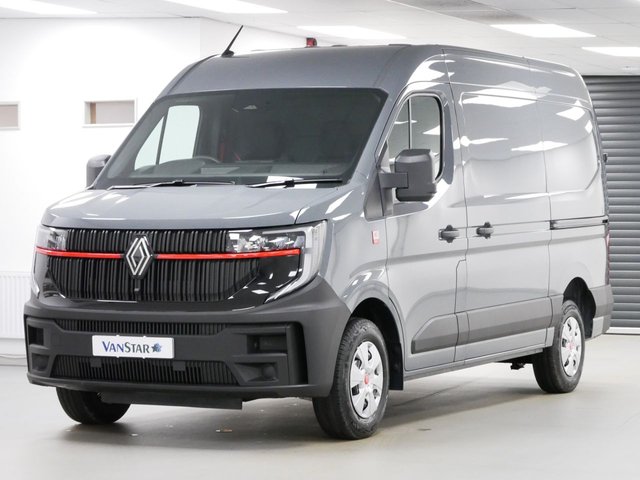 View our Renault Trucks Master 35 2.0 BLUEDCI 130 BHP L2 MEDIUM WHEELBASE RED EDITION