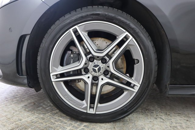 2021 MERCEDES-BENZ A-CLASS 1.3 A250e 15.6kWh AMG Line Edition (Premium Plus) Hatchback 5dr Petrol Plug-in Hybrid 8G-DCT Euro 6 (s/s) (218 ps) - Photo 12