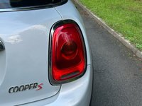 USED 2015 15 MINI HATCH 2.0 Cooper S Hatchback 5dr Petrol Manual Euro 6 (s/s) (192 ps) Over &pound;7,000 Factory Fitted Extras