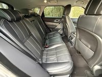 USED 2021 71 LAND ROVER RANGE ROVER VELAR 2.0 P400e 17.1kWh SE SUV 5dr Petrol Plug-in Hybrid Auto 4WD Euro 6 (s/s) (404 ps) 1 FORMER KEEPER - FULL HISTORY