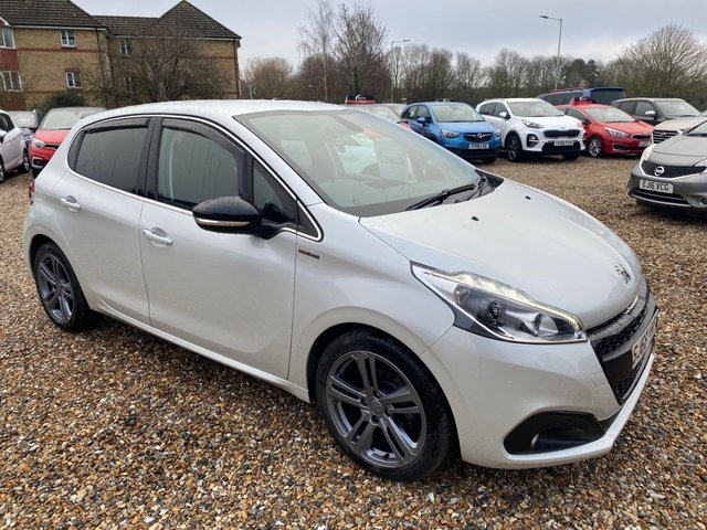 2018 Peugeot 208 1.2L Gt Line 5dr - Photo 2
