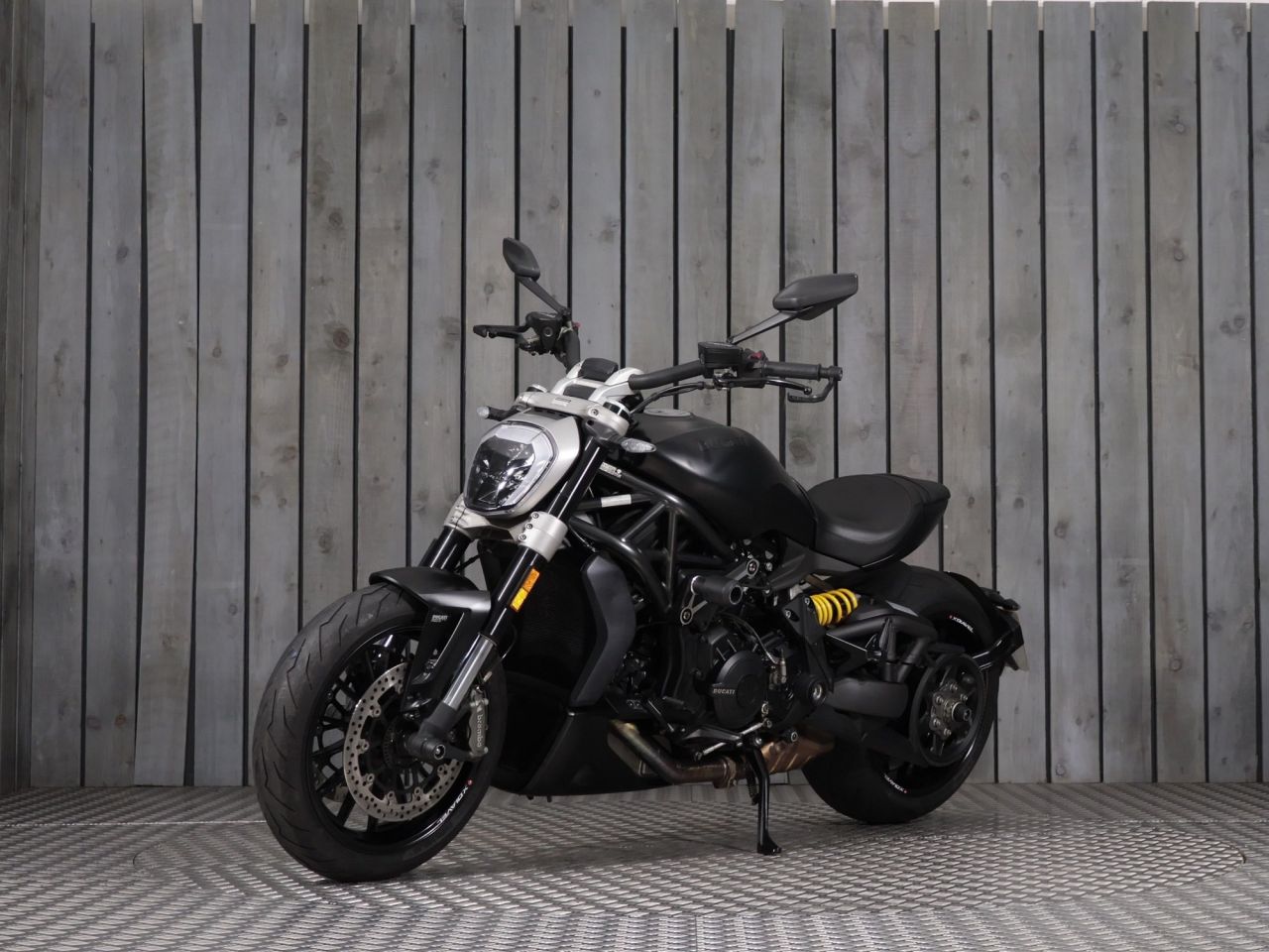 DUCATI XDIAVEL
