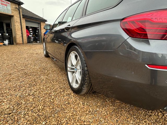 2017 BMW 5 Series 2L M Sport 5dr - Photo 7