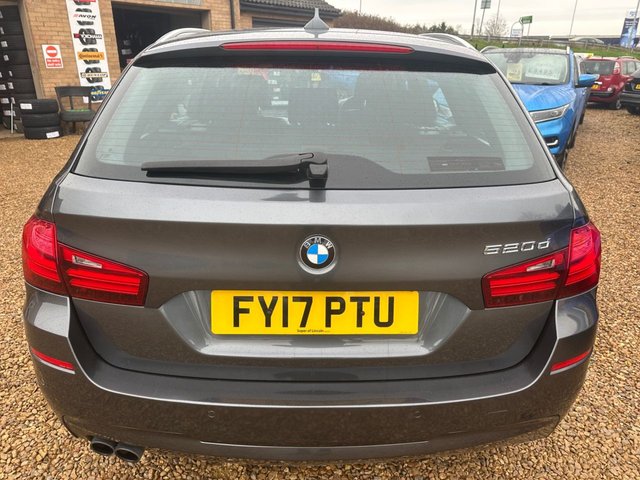 2017 BMW 5 Series 2L M Sport 5dr - Photo 9