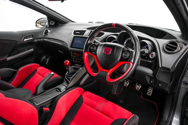 2016 HONDA CIVIC - Photo 2