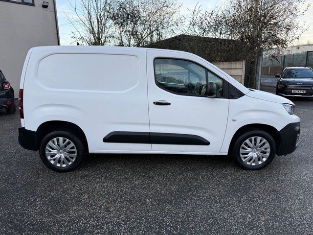 2021 PEUGEOT PARTNER 1.5 BlueHDi 1000 Professional Standard Panel Van 5dr Diesel Manual SWB Euro 6 (s/s) (100 bhp) - Photo 8