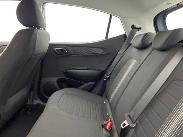 View our HYUNDAI I10