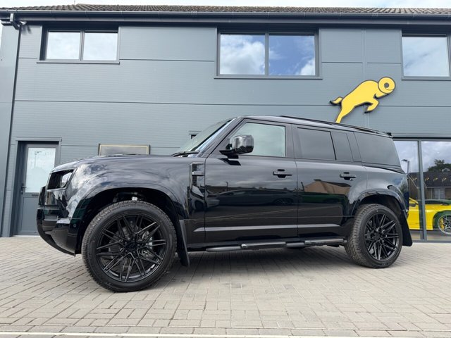 View our LAND ROVER DEFENDER 110