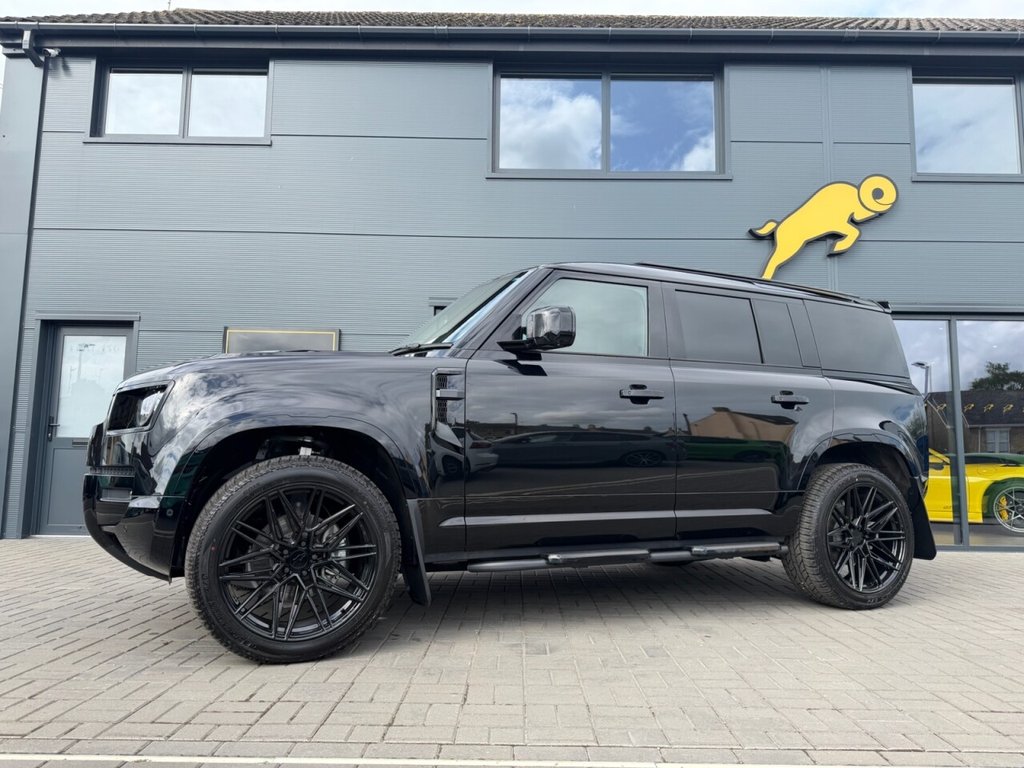 USED 2025 75 LAND ROVER DEFENDER 110 3.0 D250 MHEV X-Dynamic HSE Hard Top SUV Auto 4WD MWB Euro 6 (s/s) 5dr HSE SPEC|22" Bespoke Alloys...