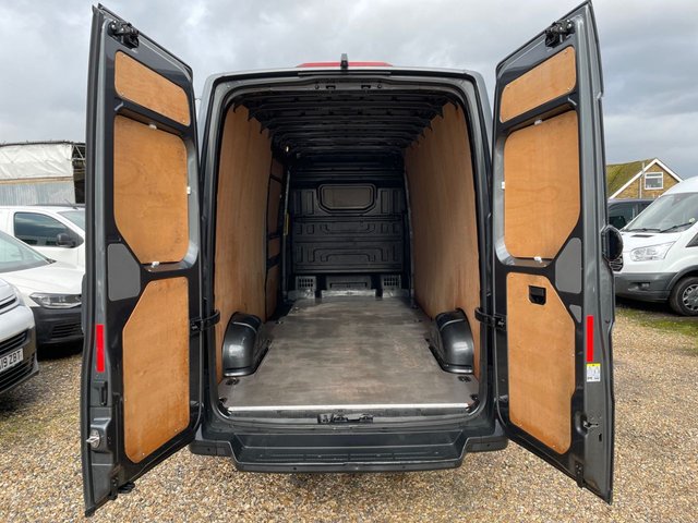 2022 Volkswagen Crafter 2L Trendline 5dr - Photo 4