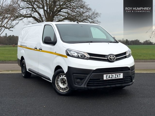 View our Toyota Proace 2.0D Active Long Panel Van 6dr Diesel Manual LWB Euro 6 (s/s) (120 ps)