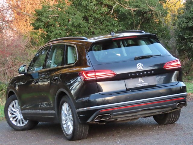 2019 VOLKSWAGEN TOUAREG - Photo 7