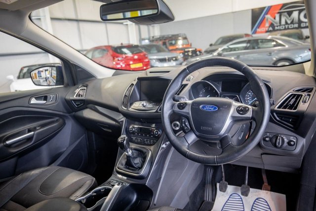 2016 Ford Kuga 2L Titanium 5dr - Photo 2